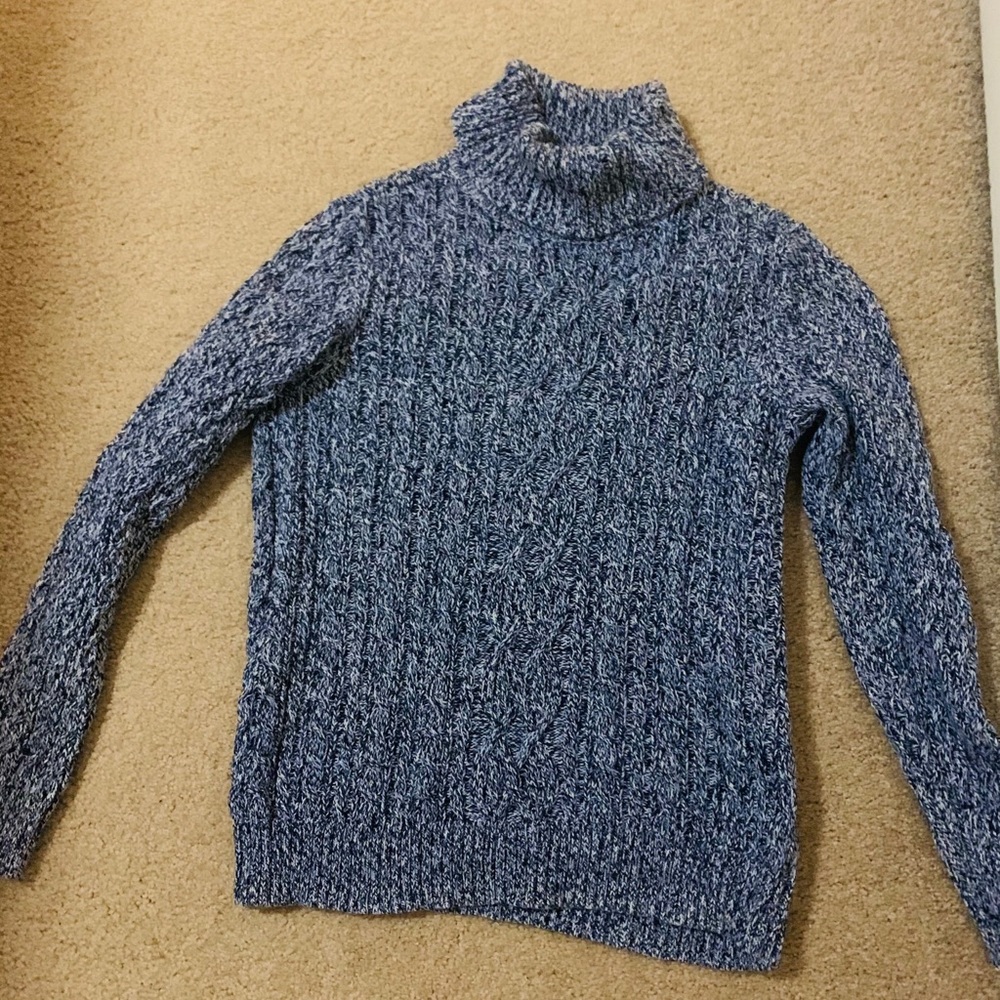 Thick stitch turtleneck